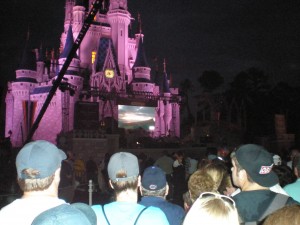 Crowds at Castle Stage